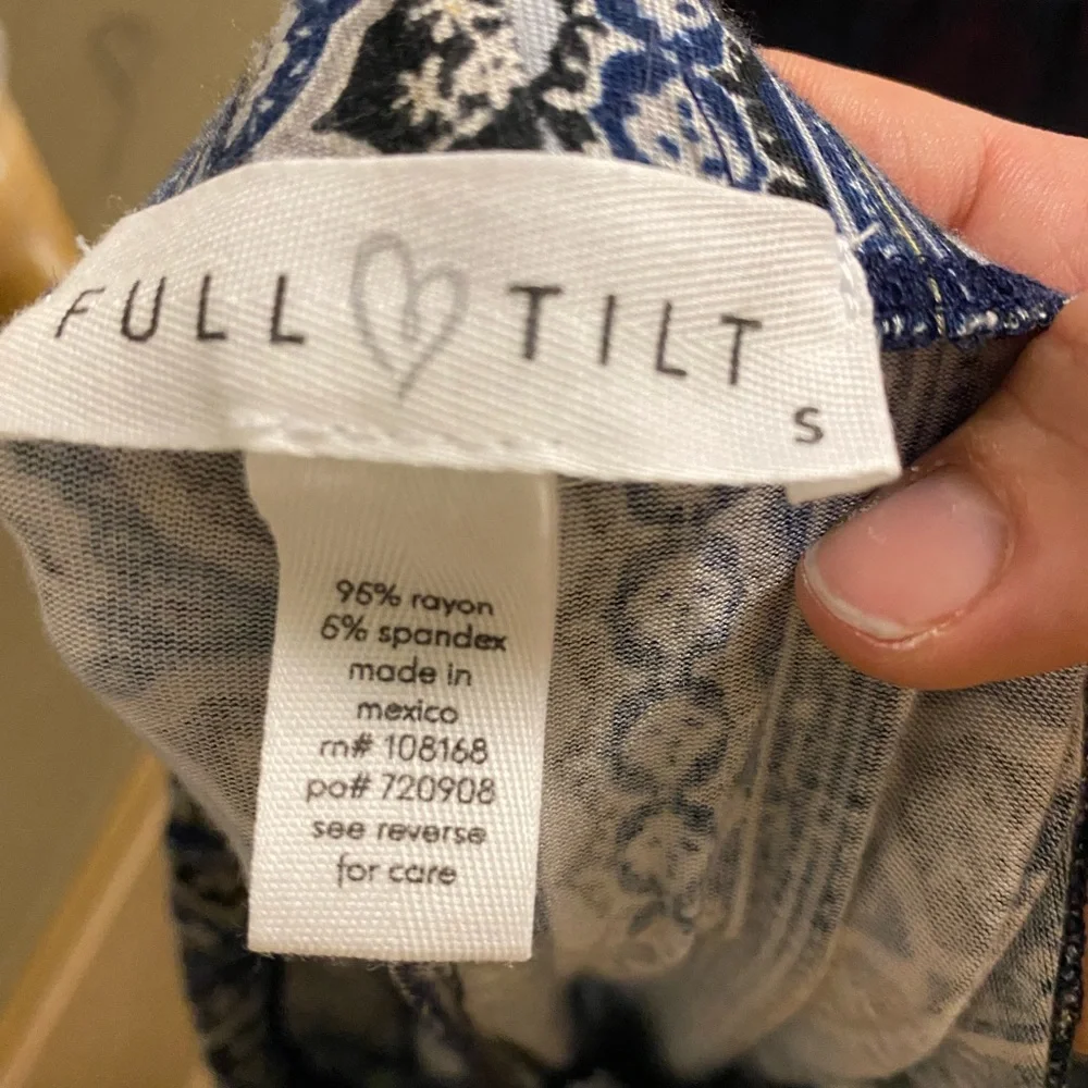 Hippie pants! - Picture 2 of 2